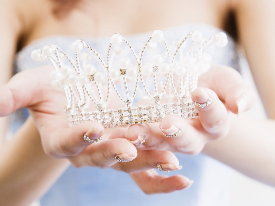 [wallcoo_com]_0HR009_350A_Wedding_Crown