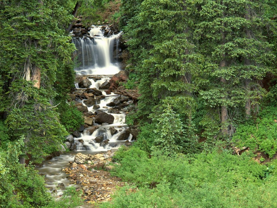 Waterfall_on_Deep_Creek_San_Juan_National_Forest_Colorado