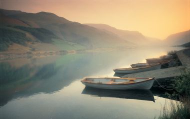 Britain, Tal-y-llyn Lake at Dawn, North Wales