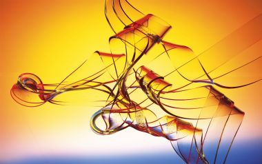 colorful_abstract_effect_of_glass_and_shards_da046028a