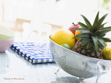 foods-on-table-HV064_350A_wallcoo.com