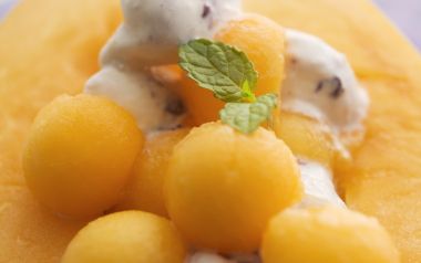 Fresh_Fruit_dessert_photo_JT009_350A