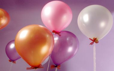 holiday_celebration_gifts_1008