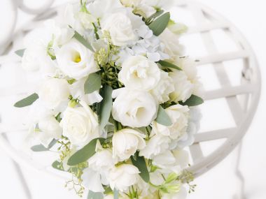 HR136_350A_Wedding_Fowers