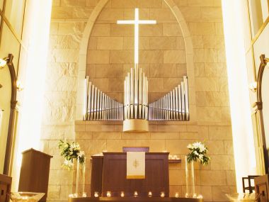 HR183_350A_wedding_church