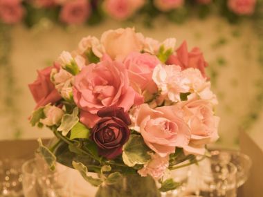HR192_350A_Wedding_Fowers