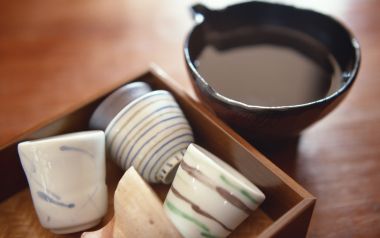 JW065_350A_Japanese_cold_sake