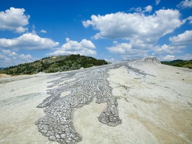 Mud_Volcanoes_Buzau_Romania