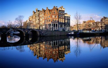 Netherlands, Grachten van Amsterdam (Scene in Amsterdam)
