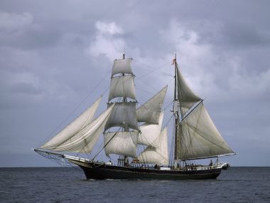 Sailing_the_Seas