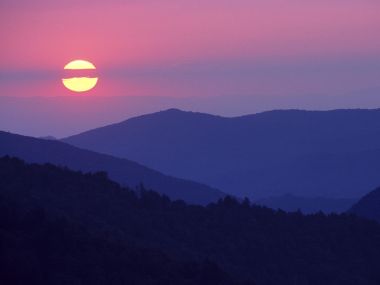 Smoky_Mountain_Sunset_From_Morton_Overlook_Tennessee