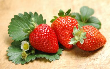 Strawberry_photos_Fresh_Strawberry_Picture_F045037