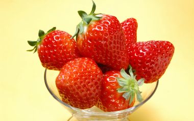 Strawberry_photos_Fresh_Strawberry_Picture_F045065