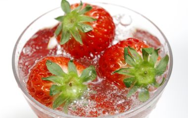 Strawberry_photos_Fresh_Strawberry_Picture_F045071