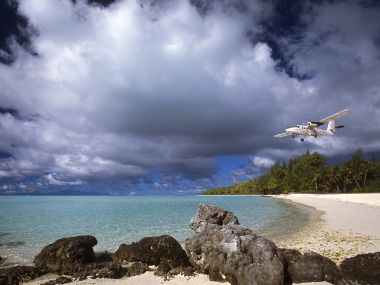 Take_Off_Tetiaroa_Atoll_Society_Island_French_Polynesia