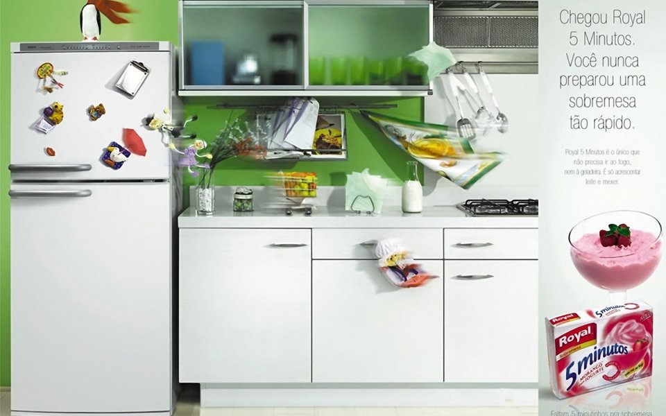 Brazil Royal 5 Minutos Yogurt Ad Kitchen Scene