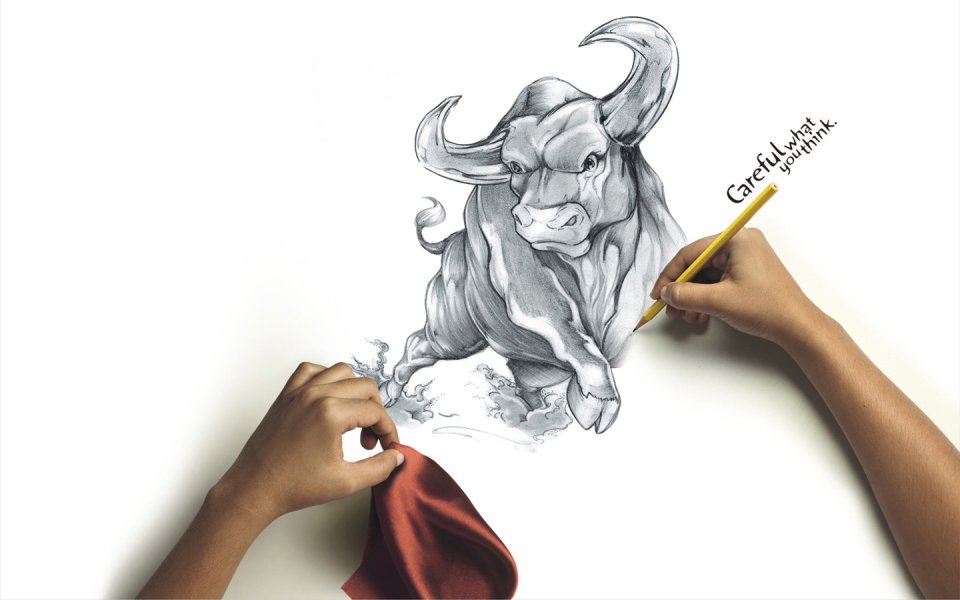 创意素描公牛：手绘艺术与视觉错觉的结合