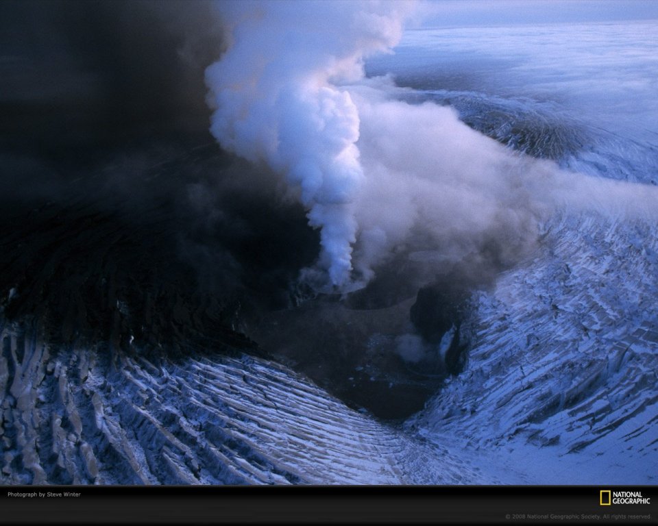 Volcano Snow Eruption Smoke America