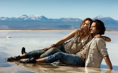 Chile Salt Lake Couple Photoshoot
