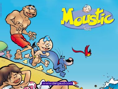 Moustic Beach Happy Scene Wallpaper
