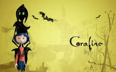 《鬼妈妈》电影海报：蓝发小女孩与黑色斗篷角色