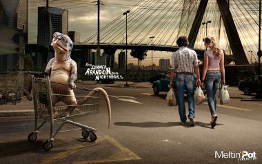 Brazil City Street Alien Shopping Cart Ad
