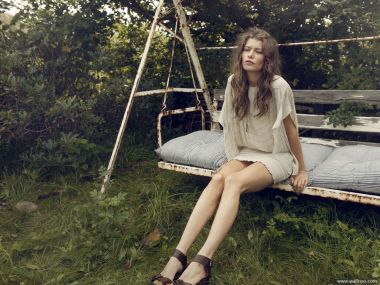 Louise Pedersen Summer 2011 17