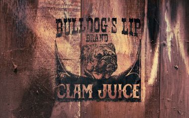 《Red Dead Redemption》中的Bulldog’s Lip蛤蜊汁复古标签